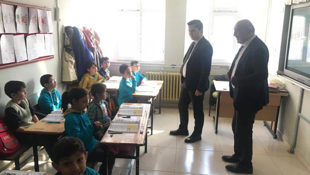 Kavak Kaymakamı Faruk ATAR,Emirli İlkokulu Ve Ortaokulu'nu Ziyaret Etti.
