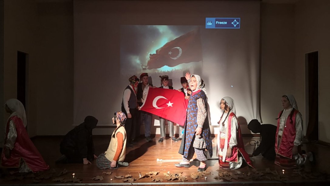 12 Mart İstiklal Marşı'nın Kabulü Ve Mehmet Akif Ersoy'u Anma Programı, İlçemiz Kavak İmam Hatip Ortaokulu Müdürlüğü Koordinesinde Rıdvan Çelikel Fen Lisesi Konferans Salonunda Gerçekleştirildi