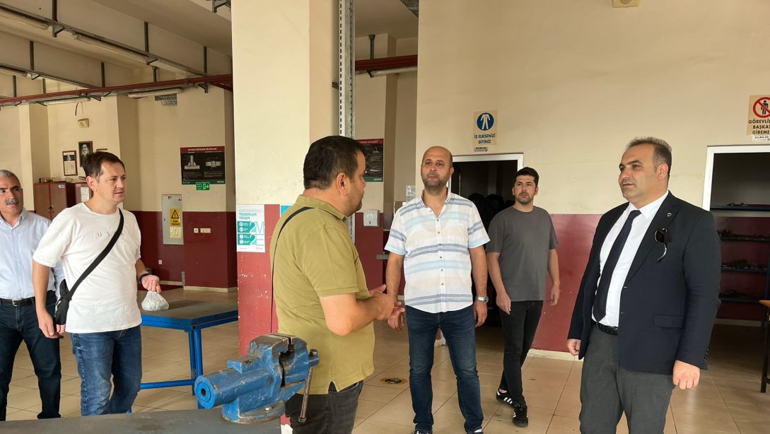 MİLLİ EĞİTİM MÜDÜRÜMÜZ AYKAN SANCI OKULLARIMIZDA İNCELEMELERDE BULUNDU